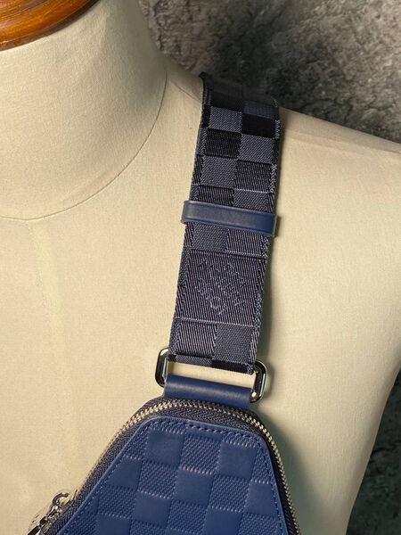 Мужская сумка слинг Louis Vuitton мужской кожа синий 132932-9