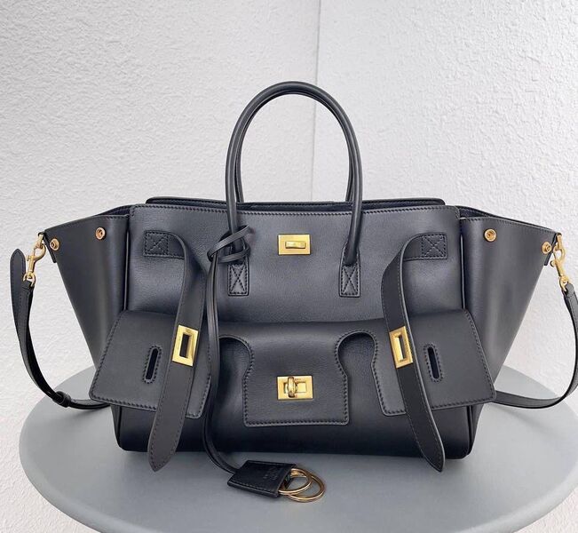 Сумка Balenciaga женский кожа черный 166918