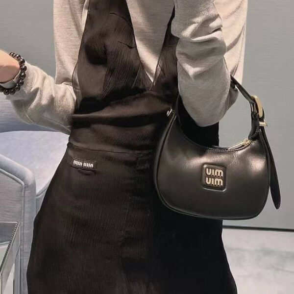 Сумка Miu Miu женский кожа черный 126472-2