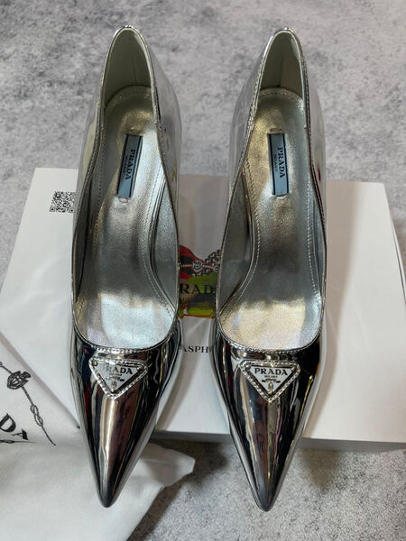 Туфли Prada женский кожа графитовый 105351-2