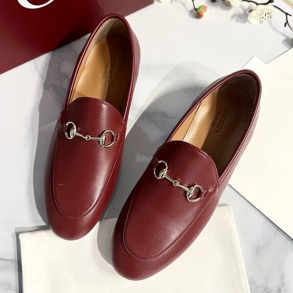 Лоферы Gucci женский кожа бордовый 184354