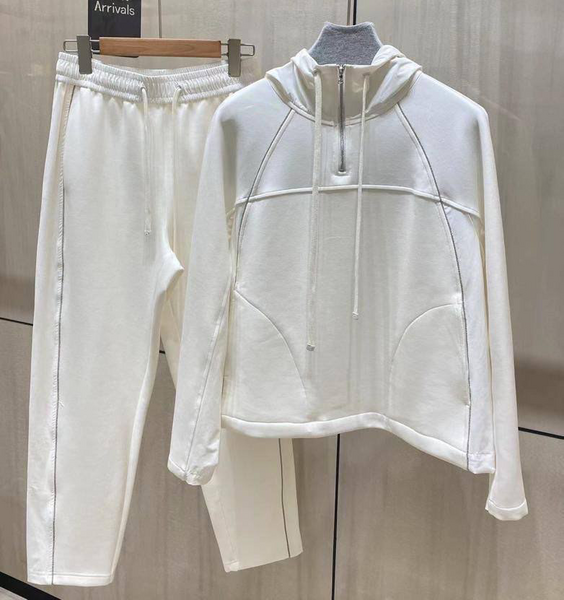 Костюм Brunello Cucinelli женский белый 27798