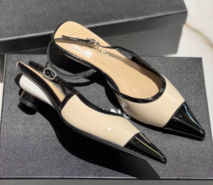 Туфли Chanel женский кожа бежевый 139274