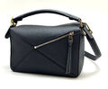 Сумка Loewe женский кожа черный 161180-4