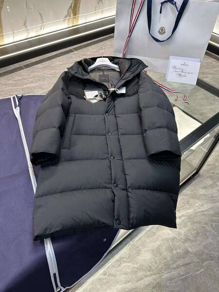 Мужской пуховик Moncler мужской черный 167404-10