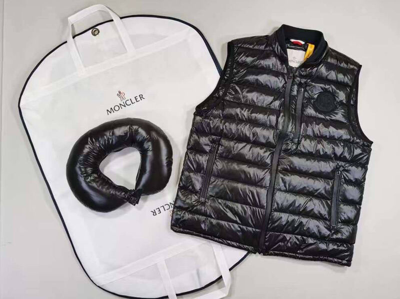 Мужской жилет Moncler мужской черный 161738-2