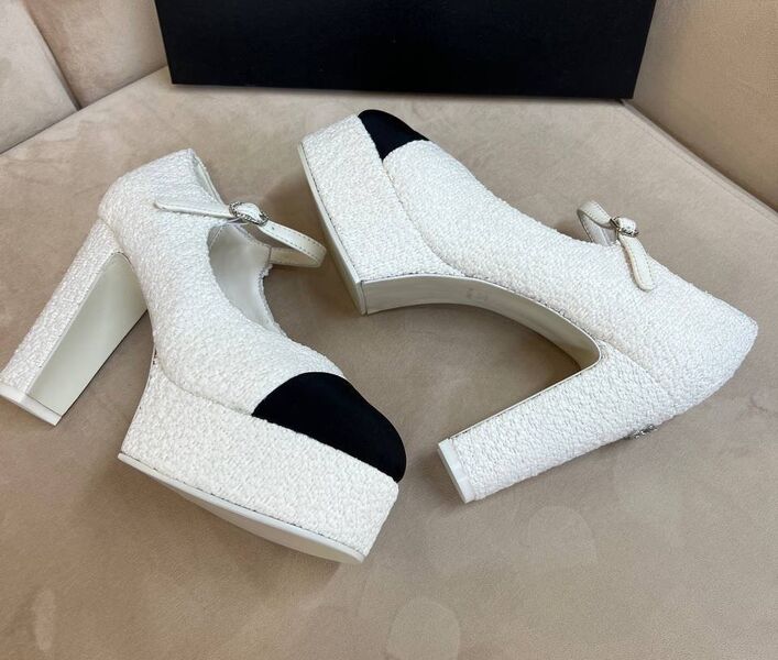 Туфли Chanel женский твид молочный 192663