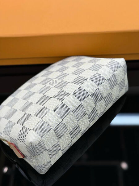 Косметичка Louis Vuitton женский канва графитовый 139709-3