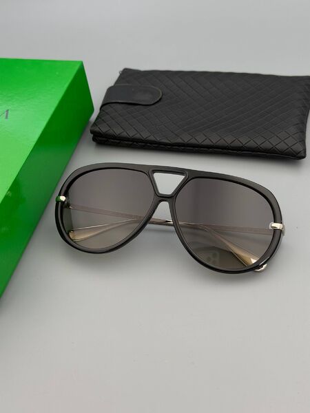 Солнцезащитные очки Bottega Veneta l7841578-1