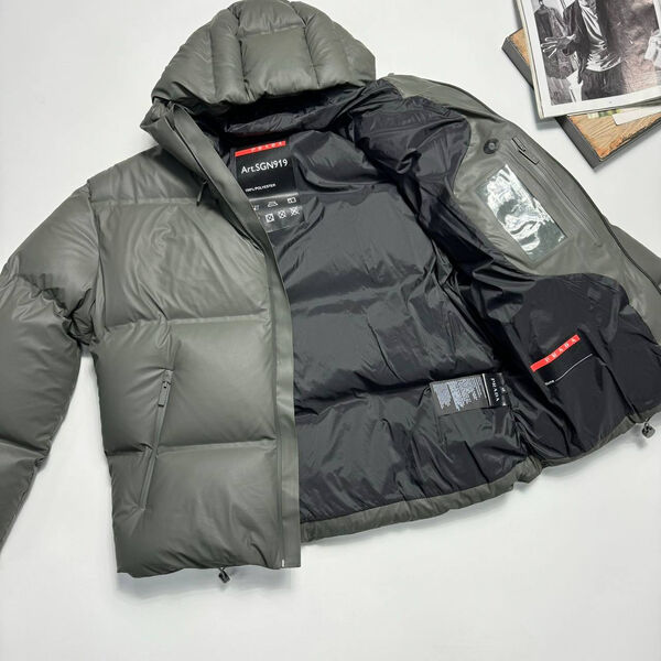 Мужской пуховик Prada мужской болотный 168849-2