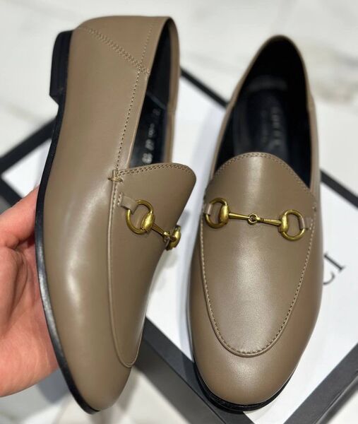 Лоферы Gucci женский кожа бежевый 99951