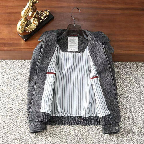 Мужская куртка Brunello Cucinelli мужской графитовый 196231-9