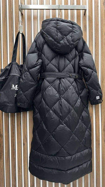 Пальто Max Mara женский черный 128832-3