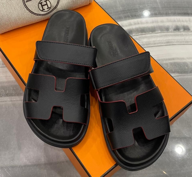 Шлепки Hermès женский кожа черный 89581