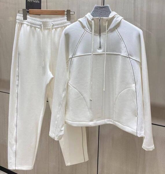 Костюм Brunello Cucinelli женский белый 158868