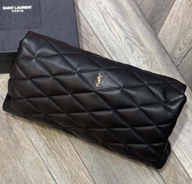 Клатч Saint Laurent женский кожа черный 26193