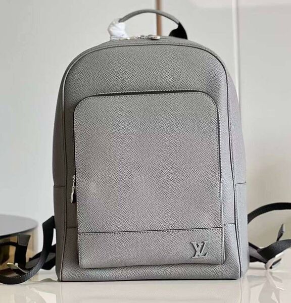 Мужской рюкзак Louis Vuitton мужской кожа графитовый 121198