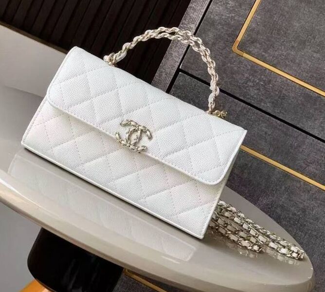 Сумка Chanel женский кожа белый 189754