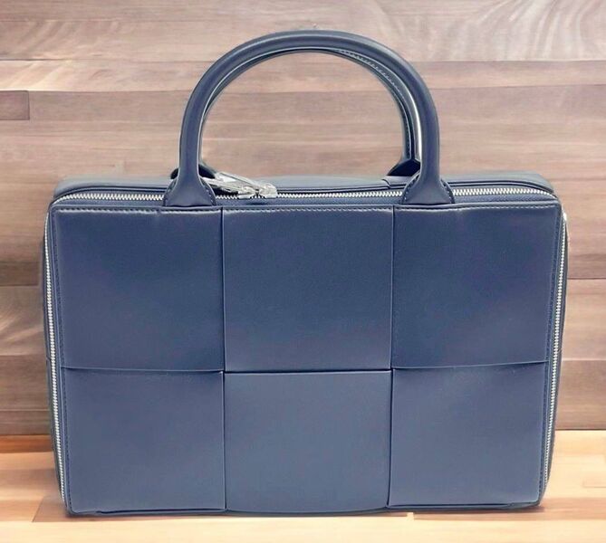 Мужской портфель Bottega Veneta мужской кожа синий 132093