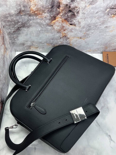 Мужской портфель Burberry мужской кожа черный 111552-5