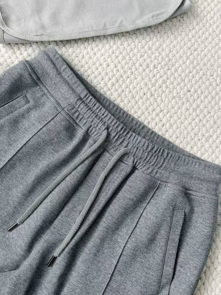 Мужской костюм Brunello Cucinelli мужской графитовый 173444-9