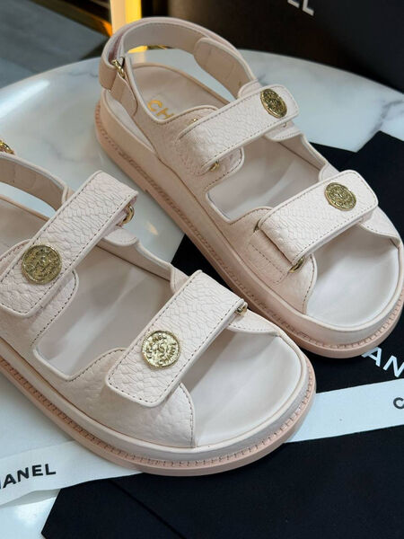 Сандалии Chanel женский кожа розовый 184629-2