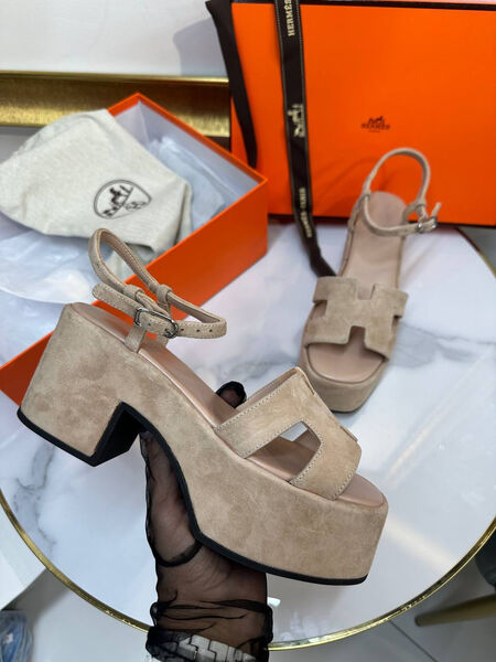 Босоножки Hermès женский замша бежевый 186218-2