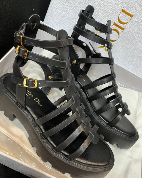 Босоножки Christian Dior женский кожа черный 155617