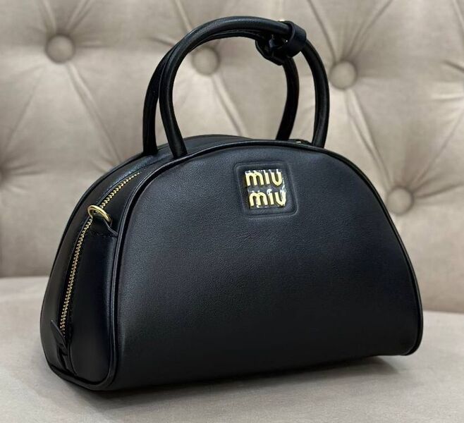 Сумка Miu Miu женский кожа черный 133384