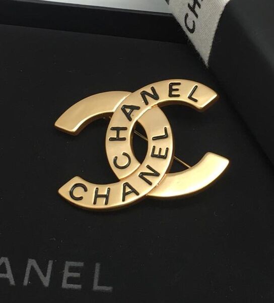 Брошь Chanel 10431