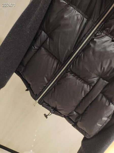 Пуховик Brunello Cucinelli женский черный 122636-3