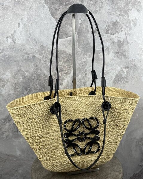 Сумка Loewe женский солома бежевый 187370