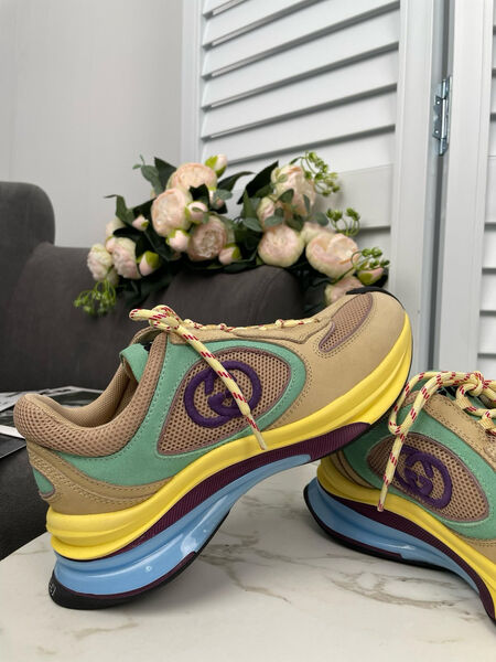 Кроссовки Gucci женский замша бежевый 138974-5