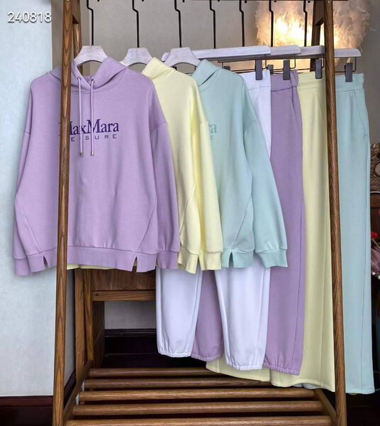 Костюм Max Mara женский болотный 157030-3