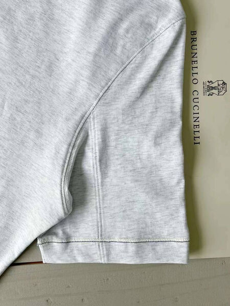 Мужская футболка Brunello Cucinelli мужской графитовый 155121-6