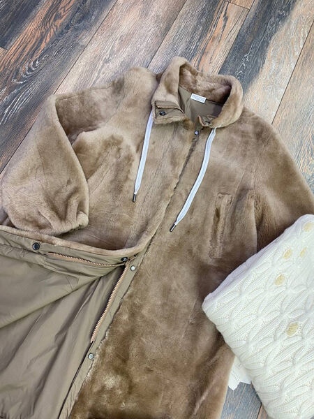 Пальто Brunello Cucinelli женский бежевый 128938-2