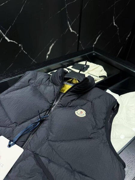 Мужской жилет Moncler мужской черный 200694-7