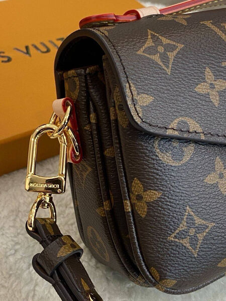 Сумка Louis Vuitton Pochette Metis женский канва 148638-5