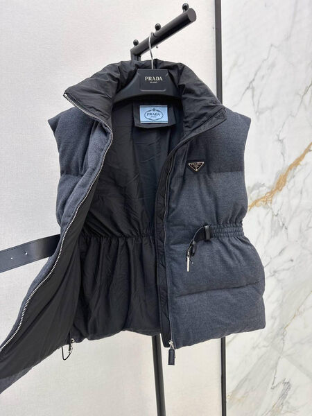Жилет Prada женский синий 162748-2
