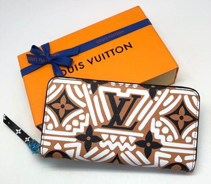 Кошелек Louis Vuitton Zippy Crafty женский канва monogram разноцветный 32067