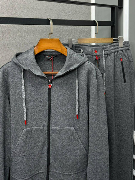 Мужской костюм Kiton мужской графитовый 168109-6