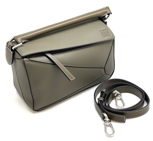 Сумка Loewe женский кожа болотный 102774-3