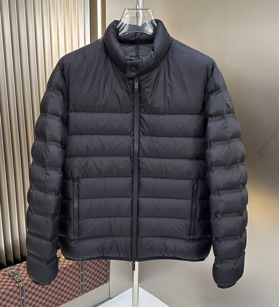 Пуховик Moncler мужской черный 167410