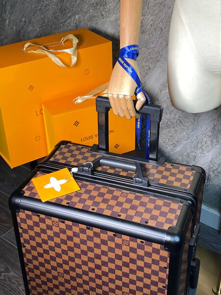 Чемодан Louis Vuitton женский канва 151645-4