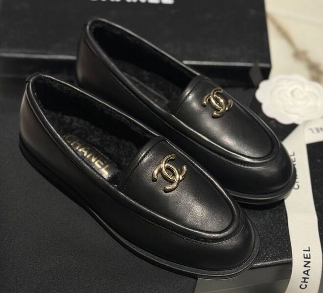 Лоферы Chanel женский кожа черный 169905