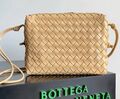 Сумка Bottega Veneta женский кожа бежевый 155465-1