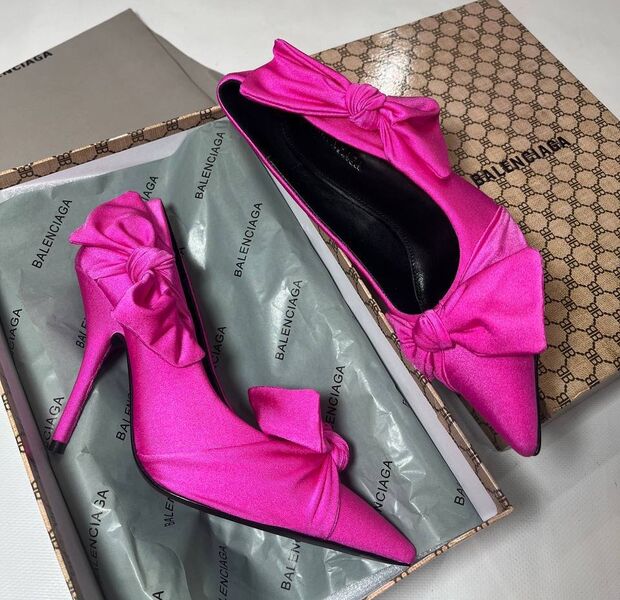 Туфли Balenciaga женский розовый 149522