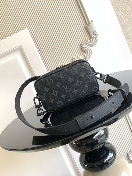 Мужская сумка мессенджер Louis Vuitton мужской кожа черный 200796-3