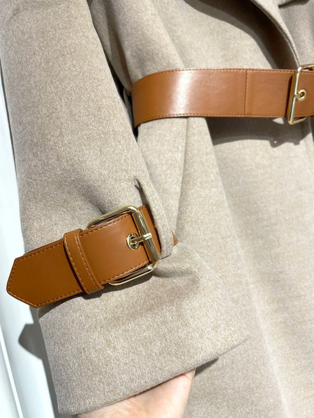 Пальто Loro Piana женский бежевый 93601-2