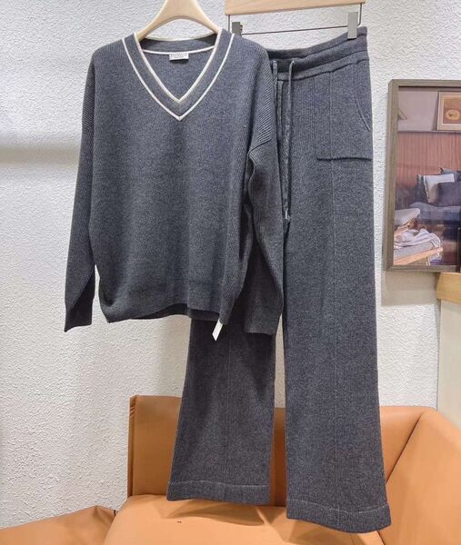 Костюм Brunello Cucinelli женский графитовый 126166